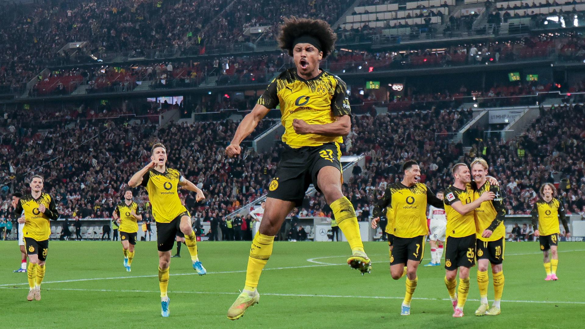  Karim Adeyemi (Borussia Dortmund) jubelt. 