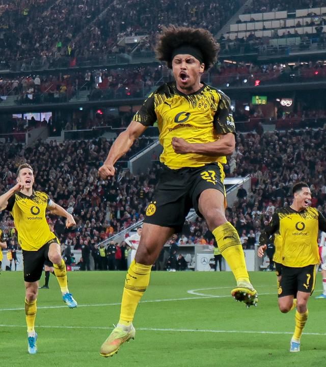  Karim Adeyemi (Borussia Dortmund) jubelt. 