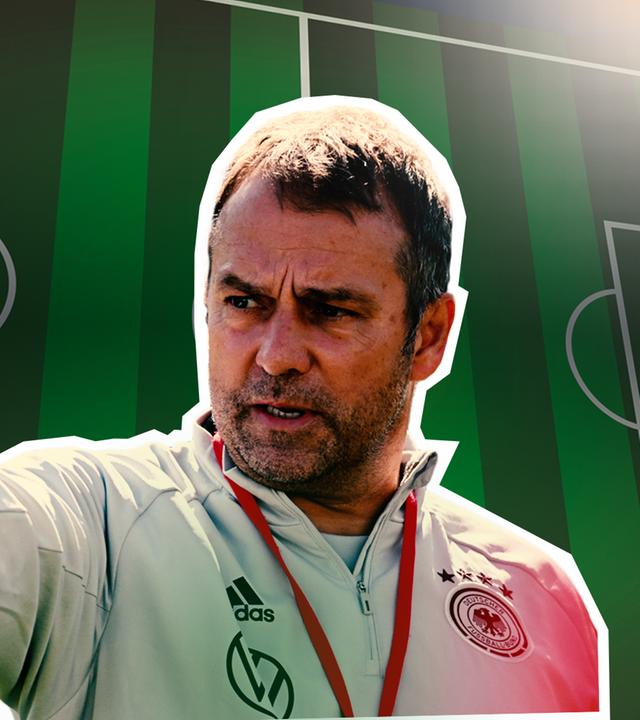 Hansi Flick vor einem Fußballfeld