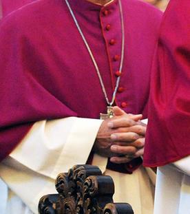 Katholische Kirche: Bischöfe beim Gottesdienst