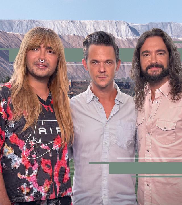 Bill und Tom Kaulitz mit Jo Schück. Im Hintergrund das Dorf Loitsche, in dem die Kaulitz-Brüder groß geworden sind.