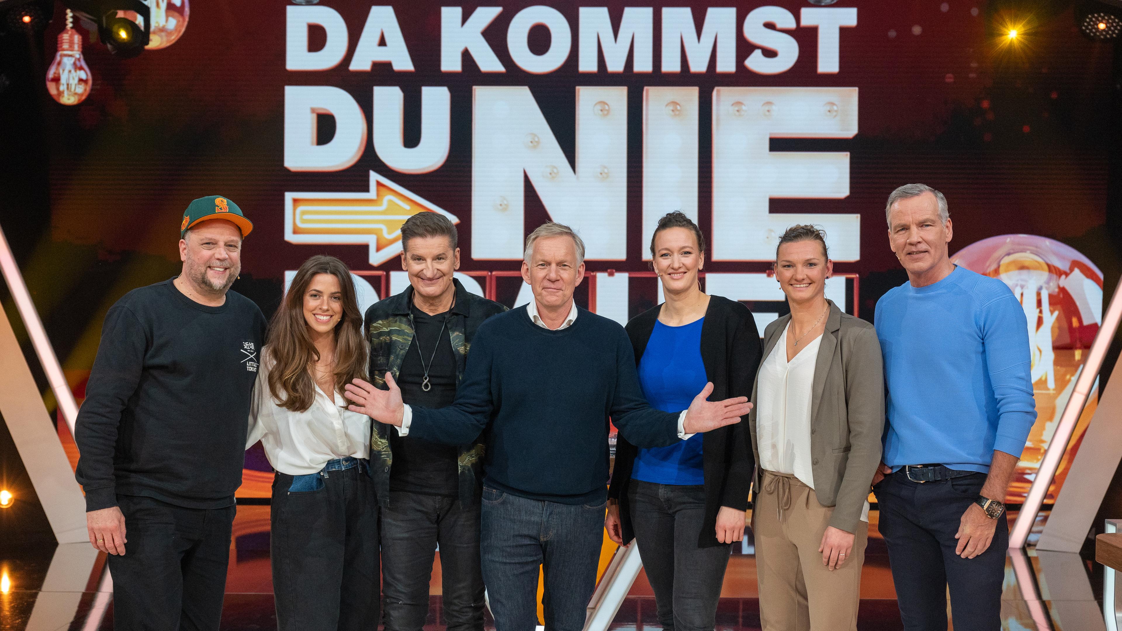 Johannes B. Kerner mit seinen Kandidaten