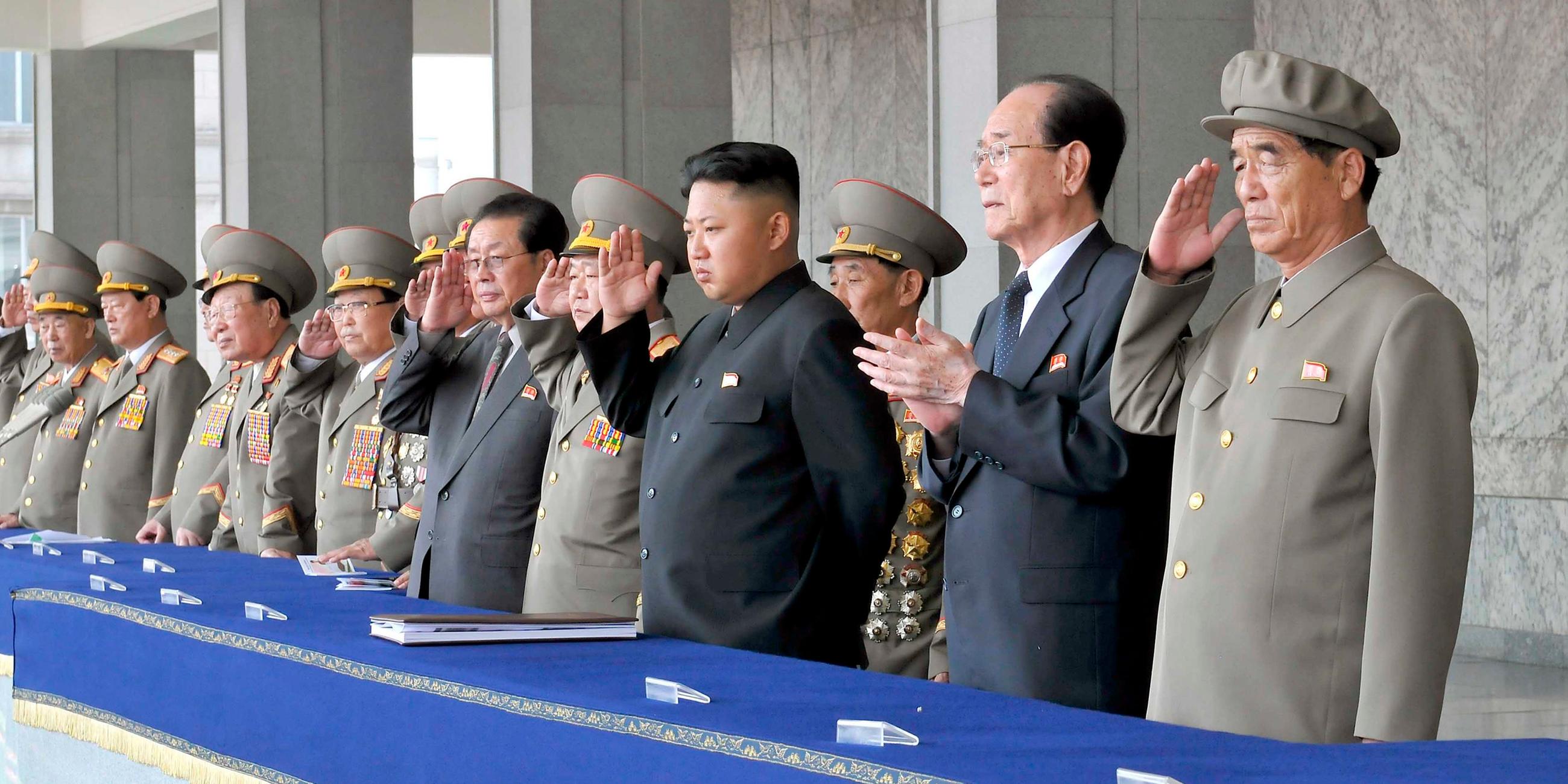 Kim Jong-un bei den Feierlichkeiten zum 65-jährigen Bestehen Nordkoreas - 2013