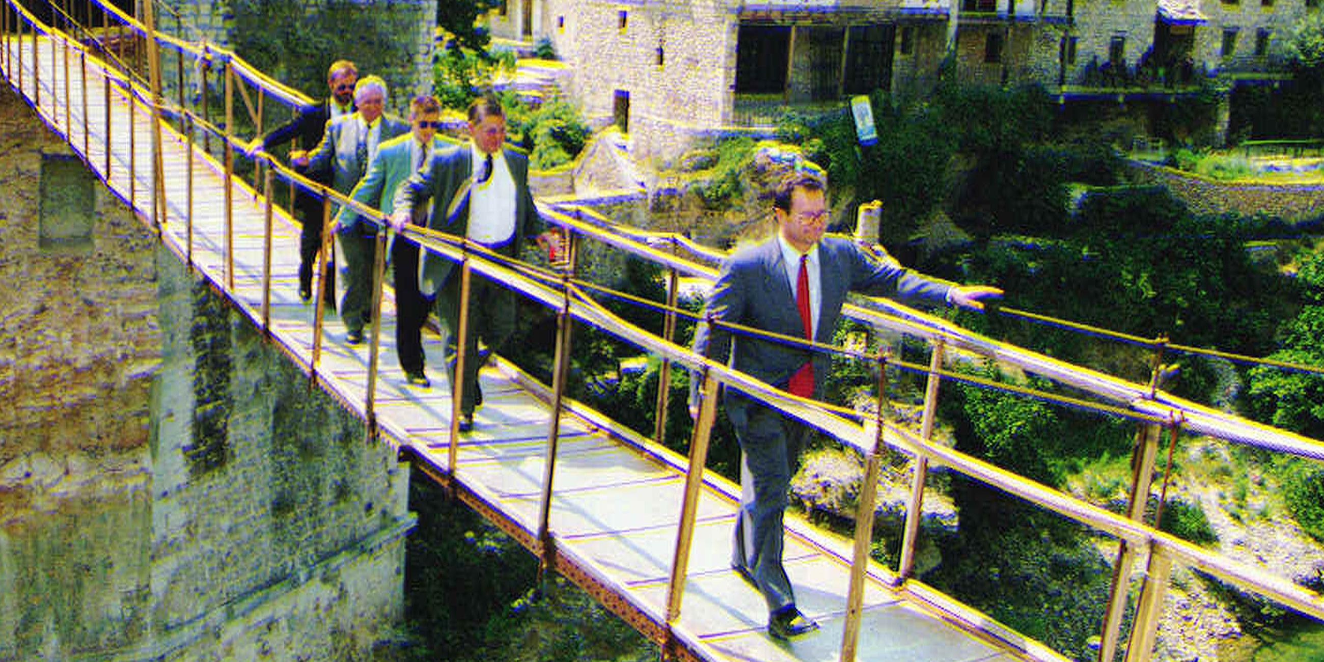 Klaus Kinkel in Mostar (Archivbild vom 23.07.1994)