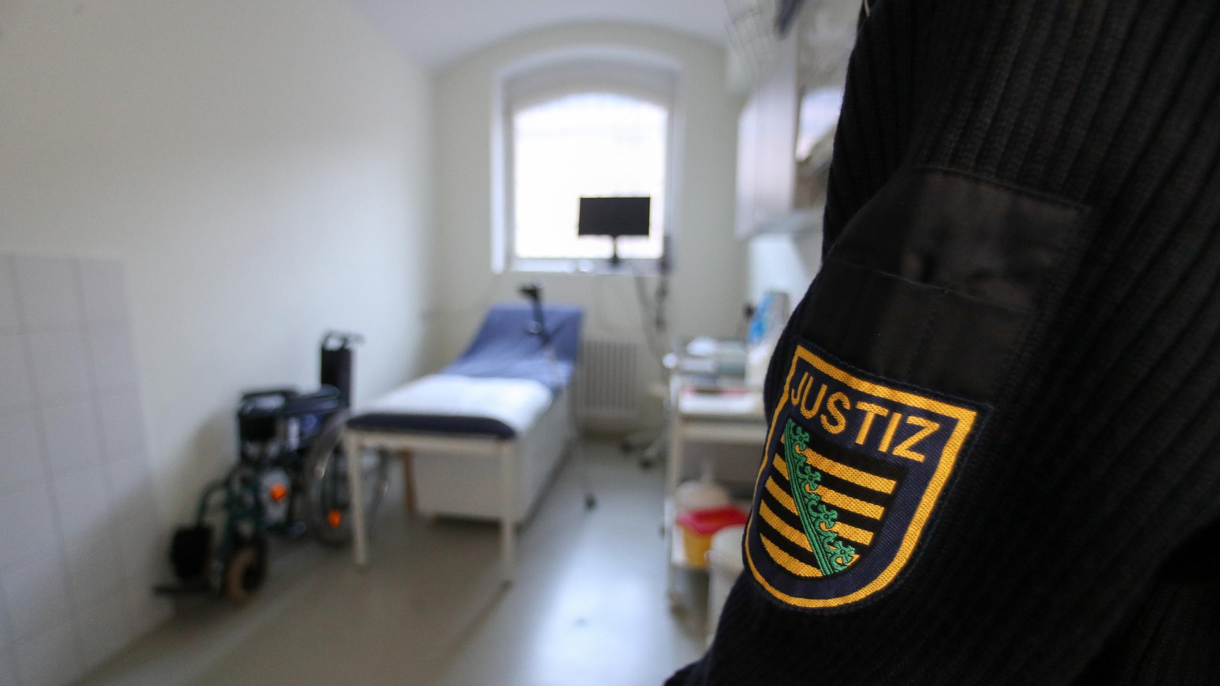 Knast In Deutschland Schuld Reue Heimweh Zdfmediathek