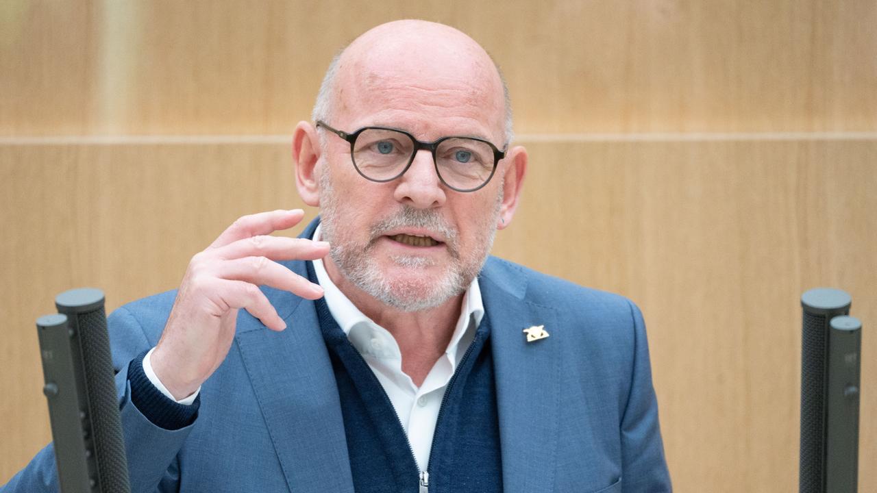 Grünen-Politiker Hermann warnt vor Neuwahlen