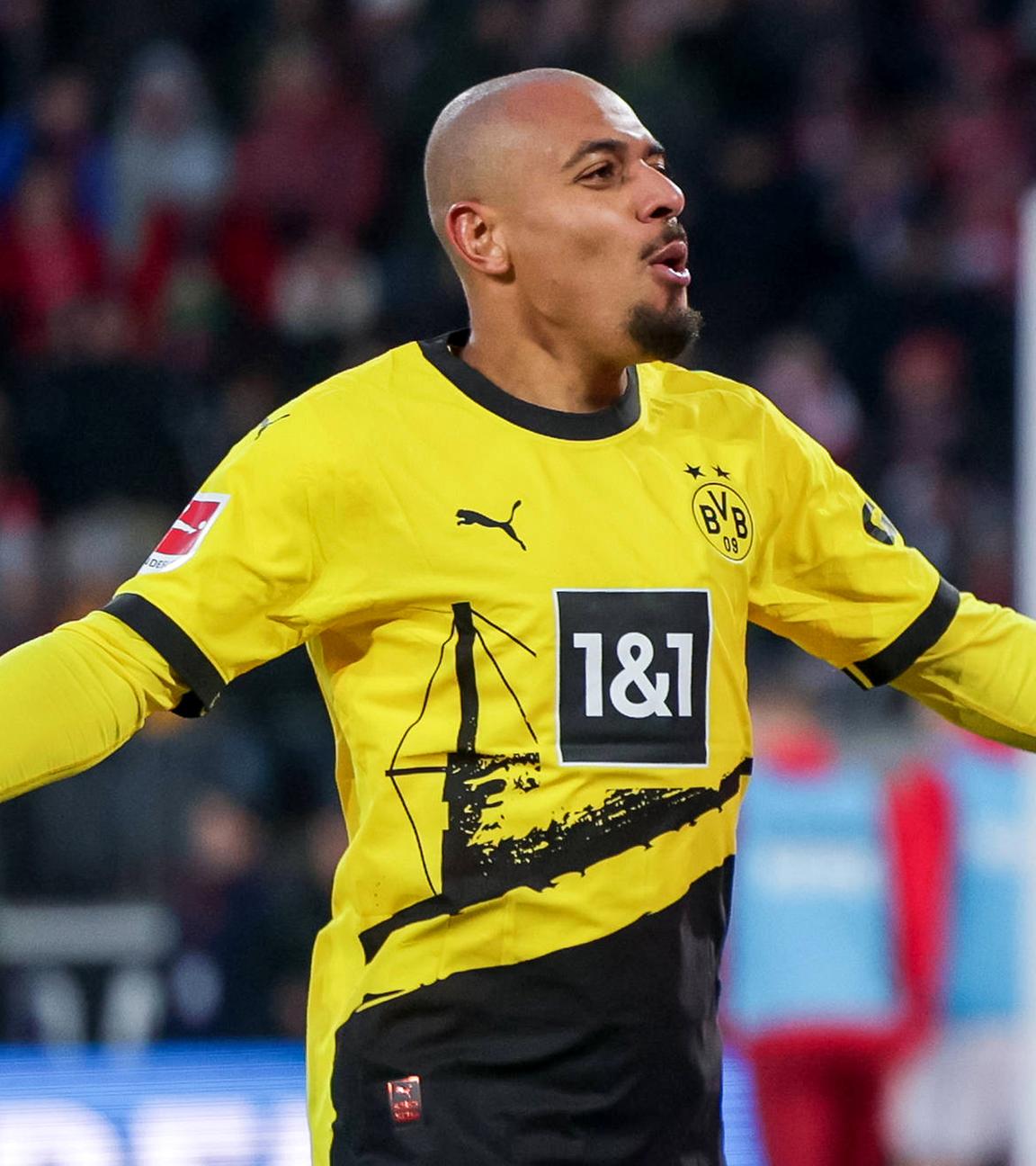 Dortmunds Donyell Malen bejubelt das Tor zum 0:3 beim Spiel gegen Köln am 20.01.2024.