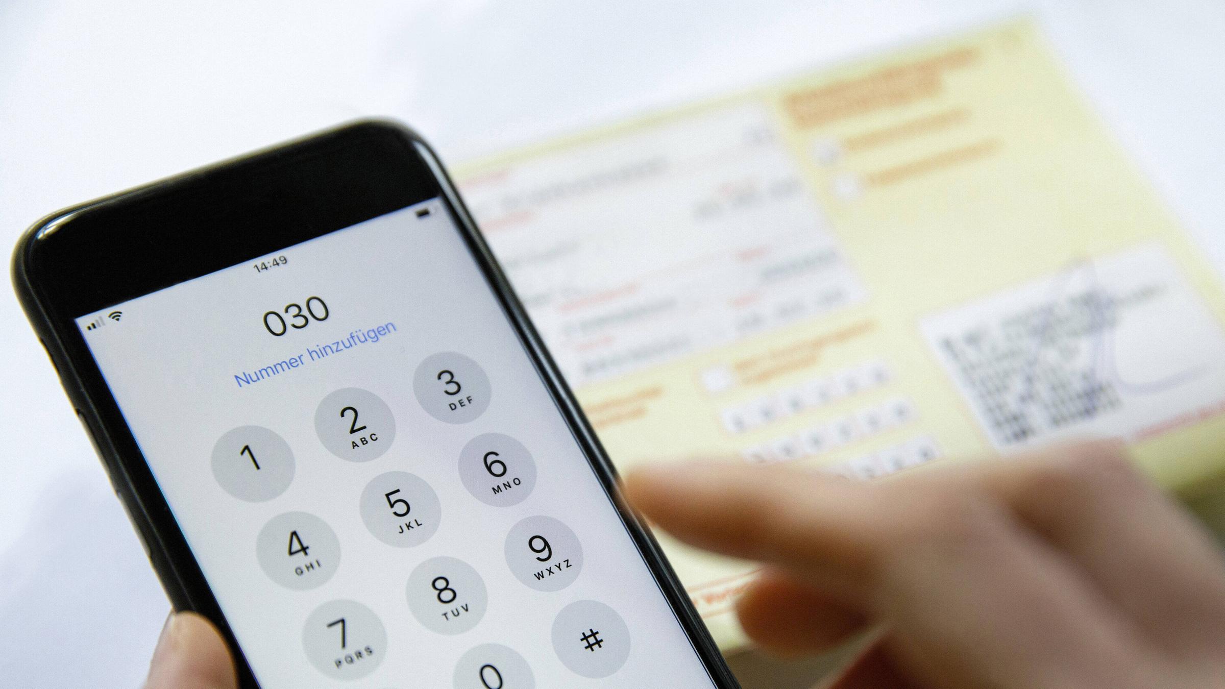 Symbolbild: Krankschreibung telefonisch anfordern