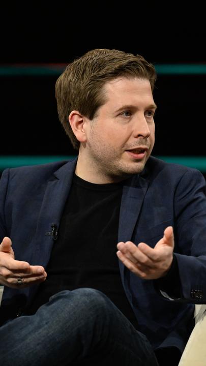 Der SPD-Generalsekretär Kevin Kühnert spricht bei Lanz.