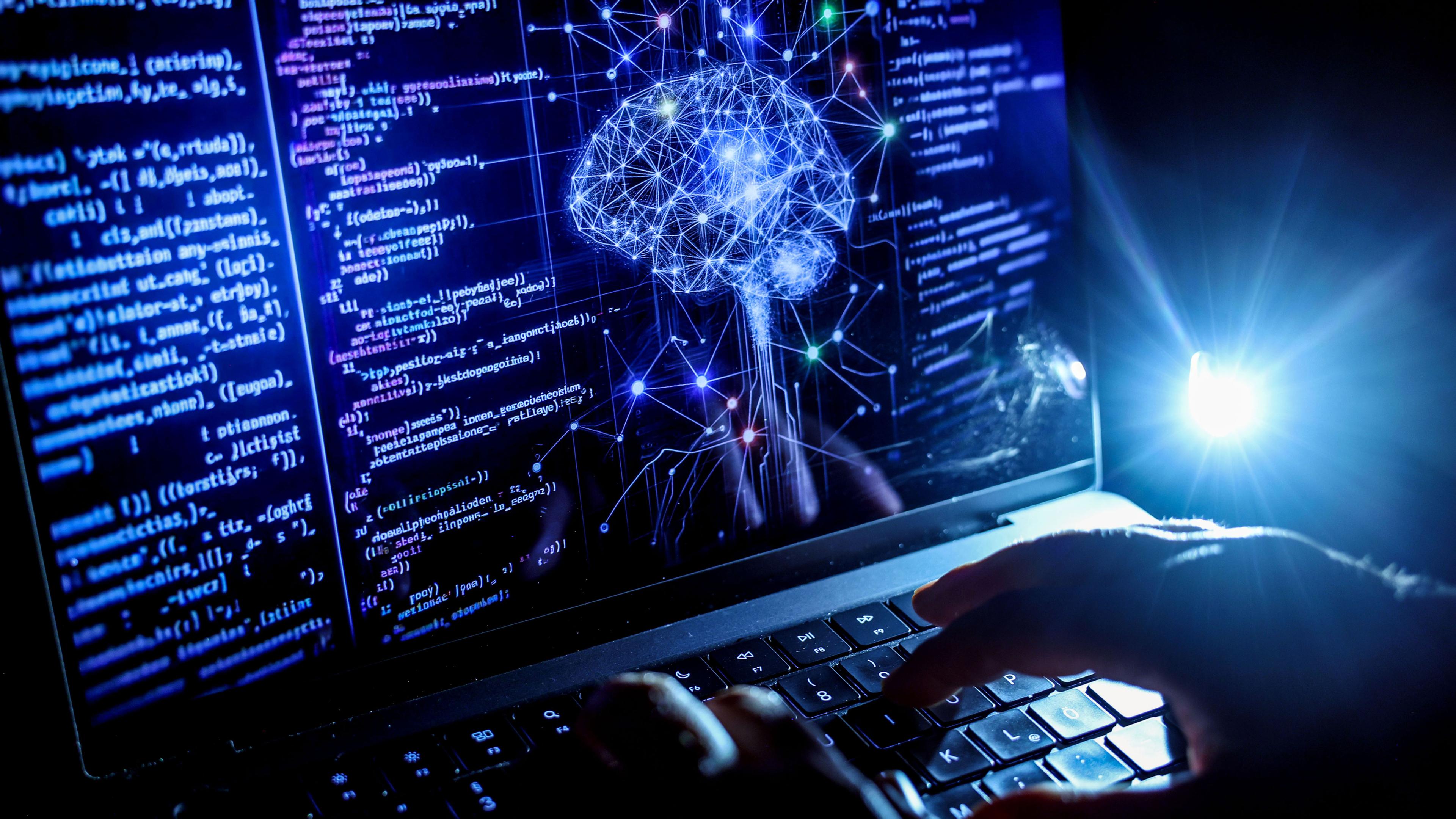 Eine Person arbeitet am Rechner, auf dessen Bildschirm ein durch Künstliche Intelligenz generiertes Illustrationsbild mit Code verschiedener Programmiersprachen und einem neuronalen Netzwerk-Diagramm zu sehen ist. (ILLUSTRATION)
