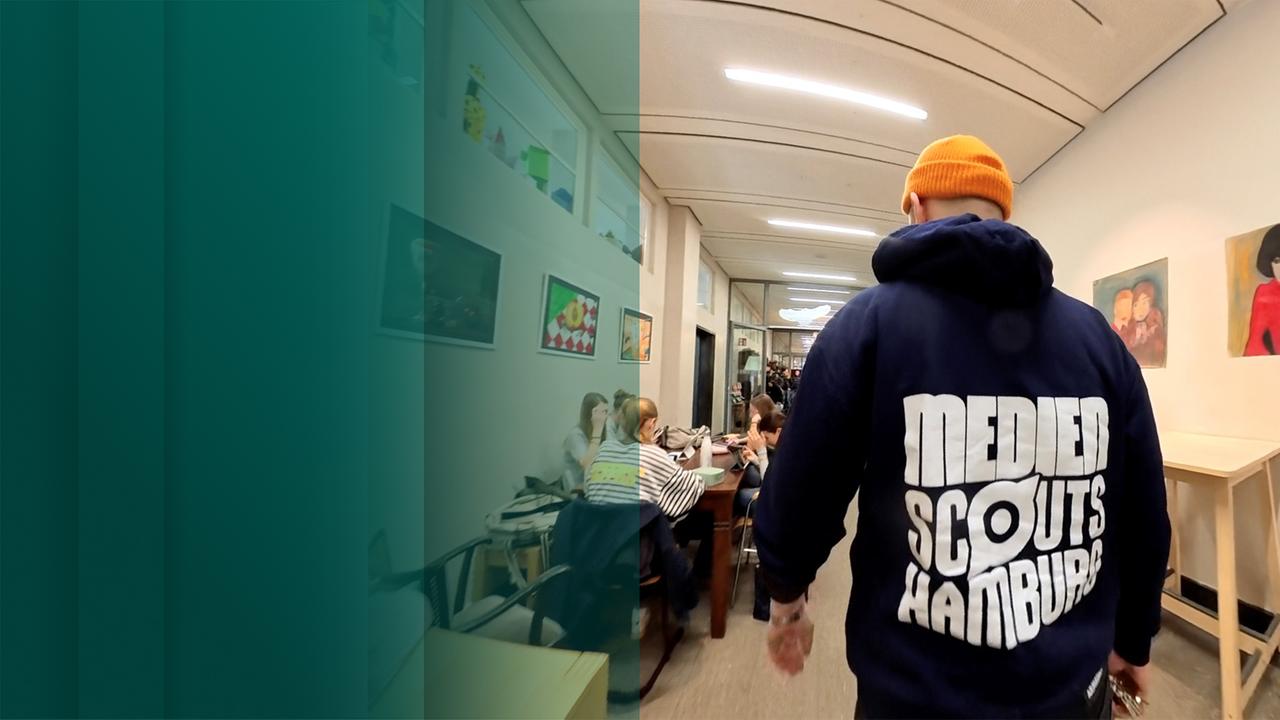 Social-Media-Scout in einer Hamburger Schule