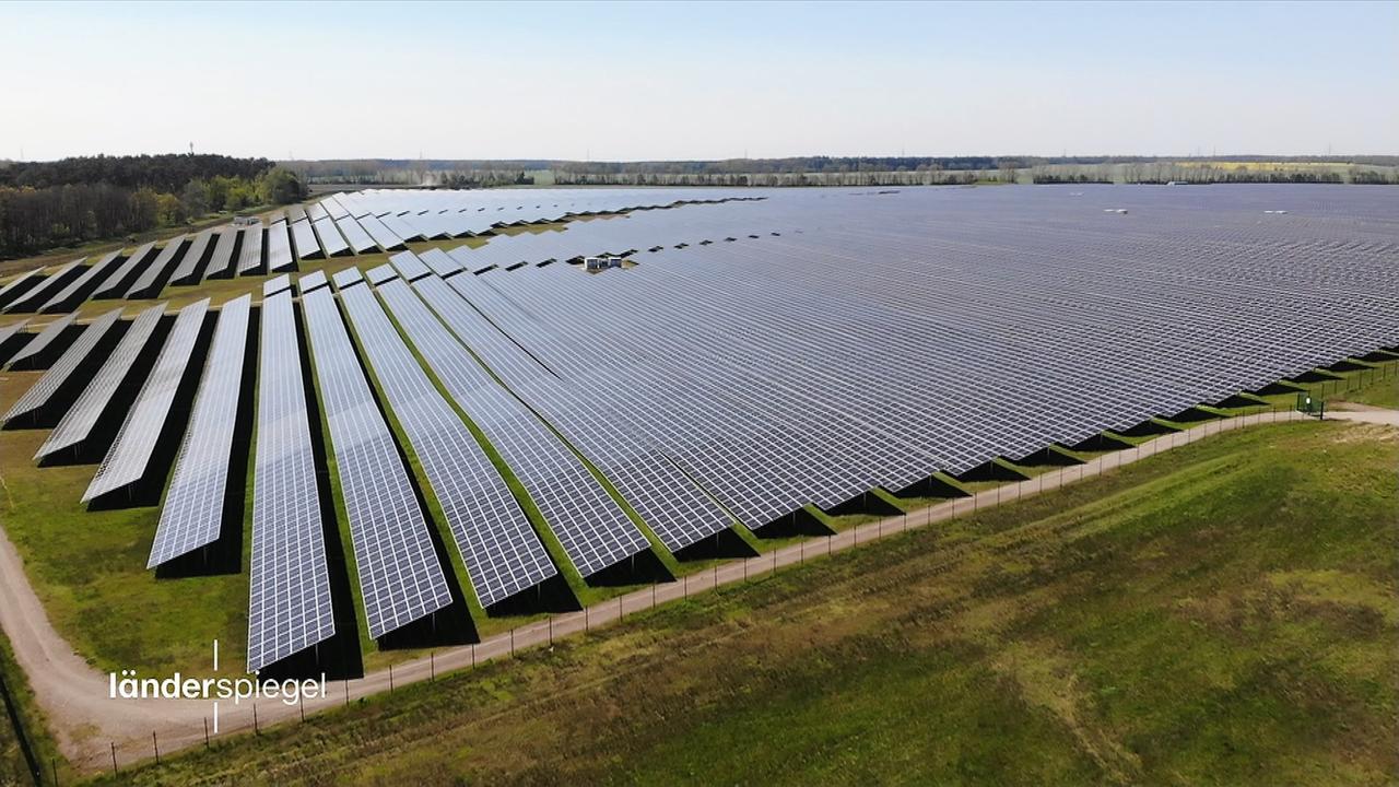 Cee Group Kauft 80,9 Mwp-Solarpark In Brandenburg – WEOS