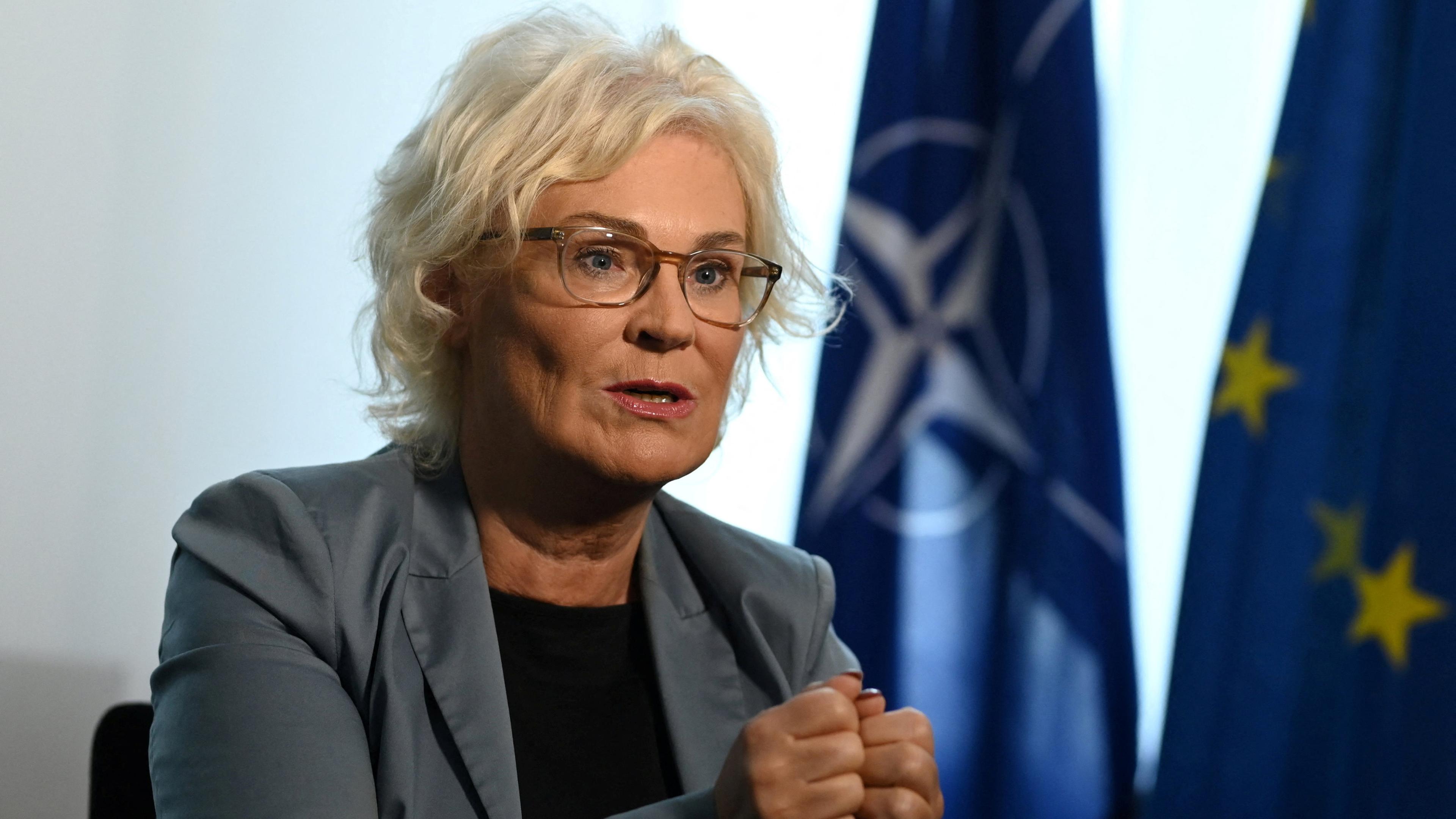 Verteidigungsministerin Christine Lambrecht (Archivbild) 