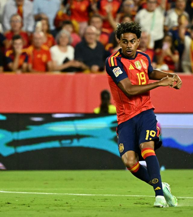 Spaniens Jungstar Lamine Yamal trifft doppelt gegen Kroatien