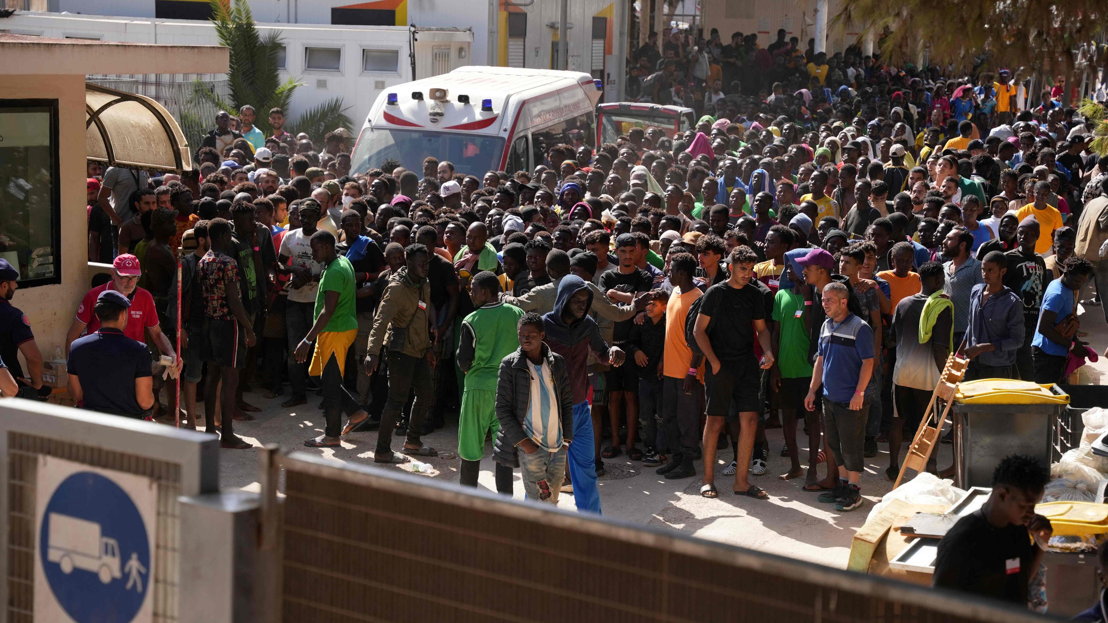 Tausende Flüchtlinge auf der italienischen Insel Lampedusa.