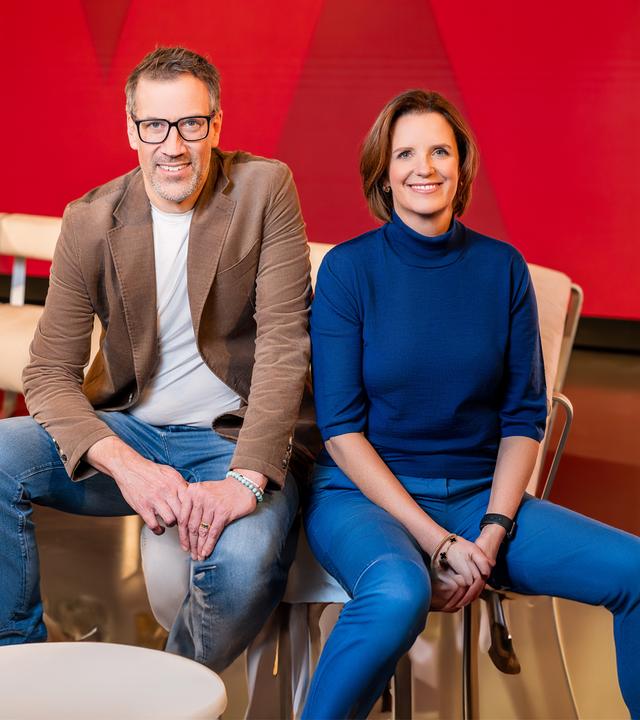Marcus Niehaves und Valerie Haller im WISO-Studio
