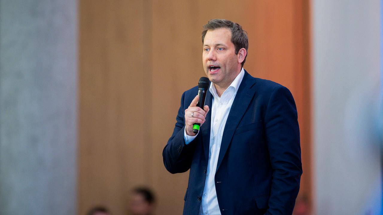 Lars Klingbeil: What black-red means for the SPD leader