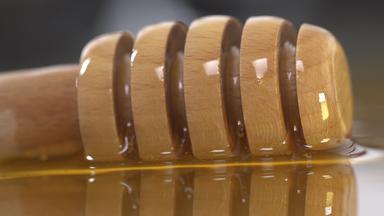 Zdfinfo - Lebensmittel Auf Dem Prüfstand: Honig – Natur Oder Labor?