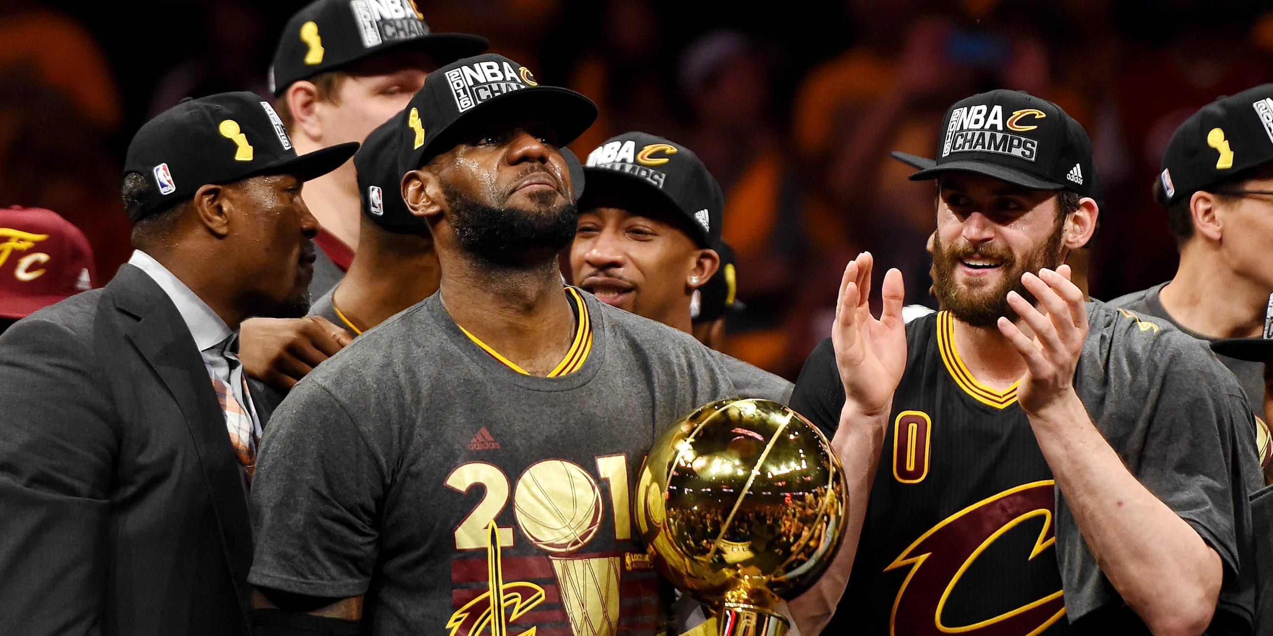 Emotional: LeBron James gewinnt seinen ersten Titel nach der Rückkehr zu den Cleveland Cavaliers