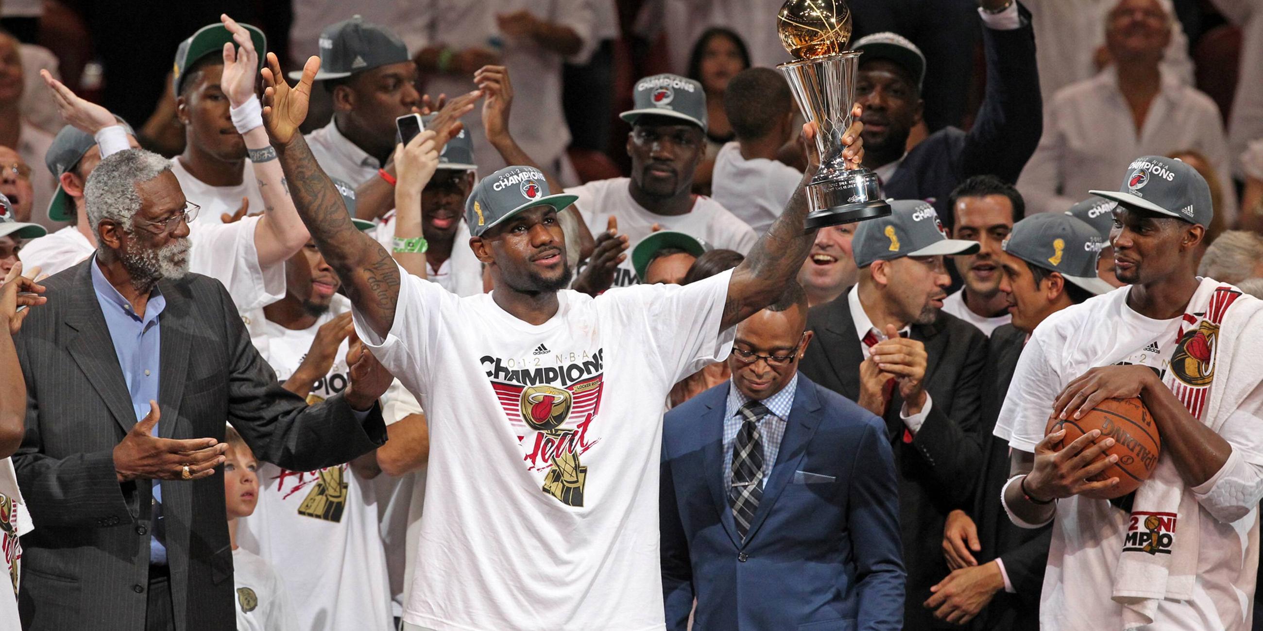 LeBron James gewinnt mit Miami Heat seinen ersten NBA-Titel