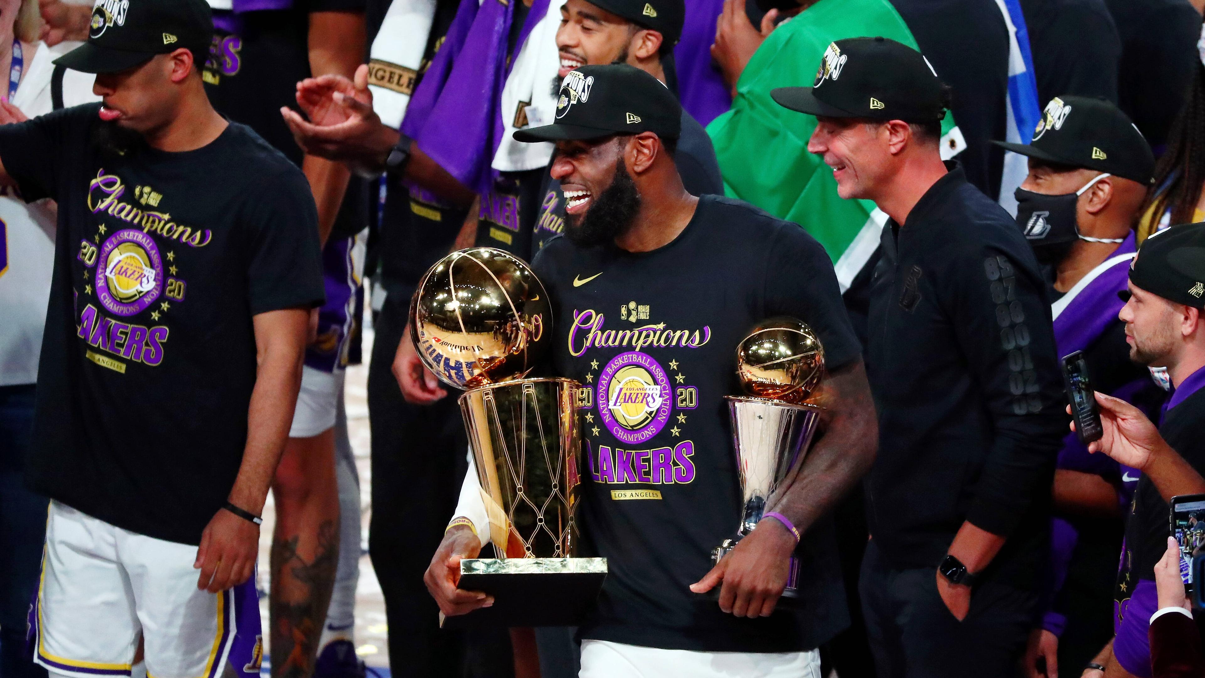 Lebron James gewinnt mit den LA Lakers die NBA