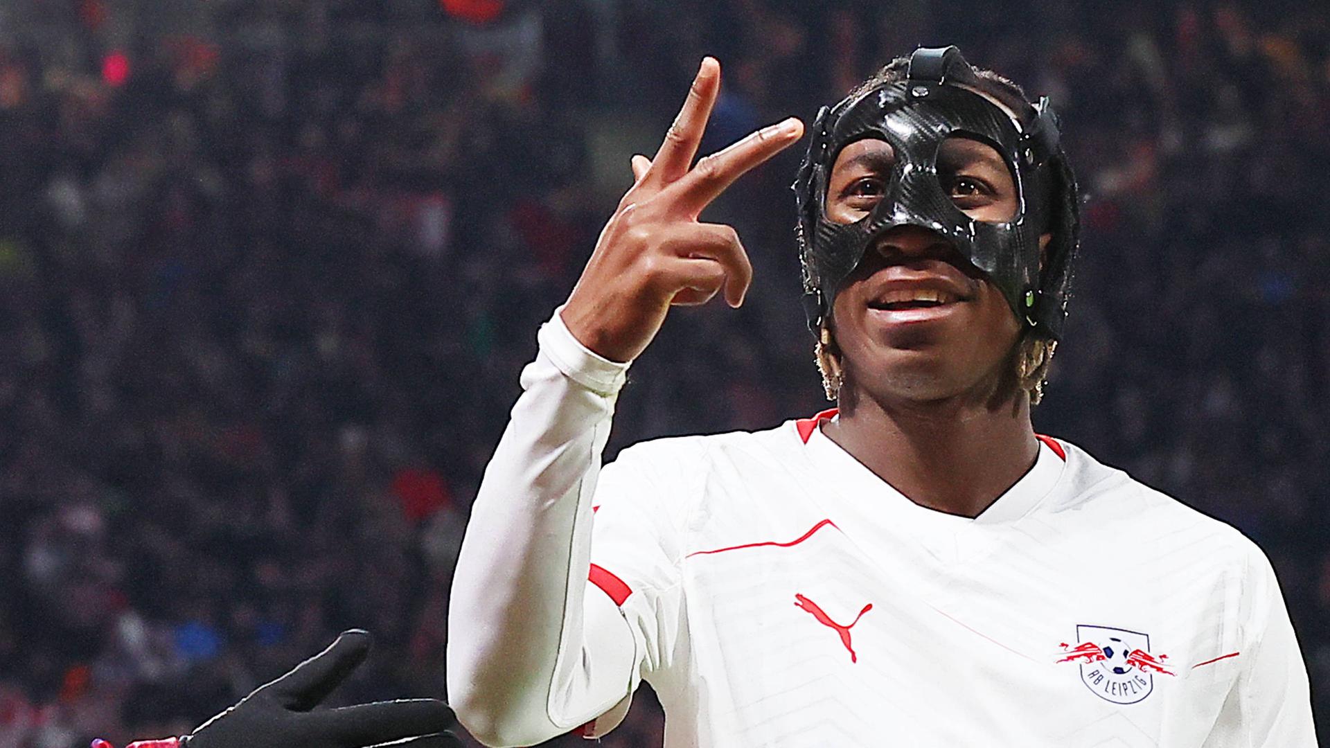 Yan Diomande (49, RB Leipzig) jubelt. 