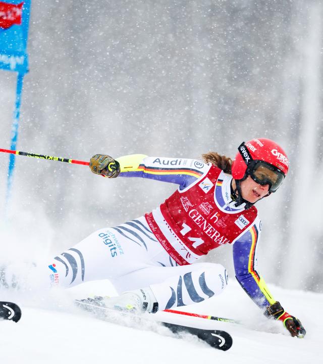 Skirennläuferin Lena Dürr beim Riesenslalom in Mont-Tremblant/Kanada