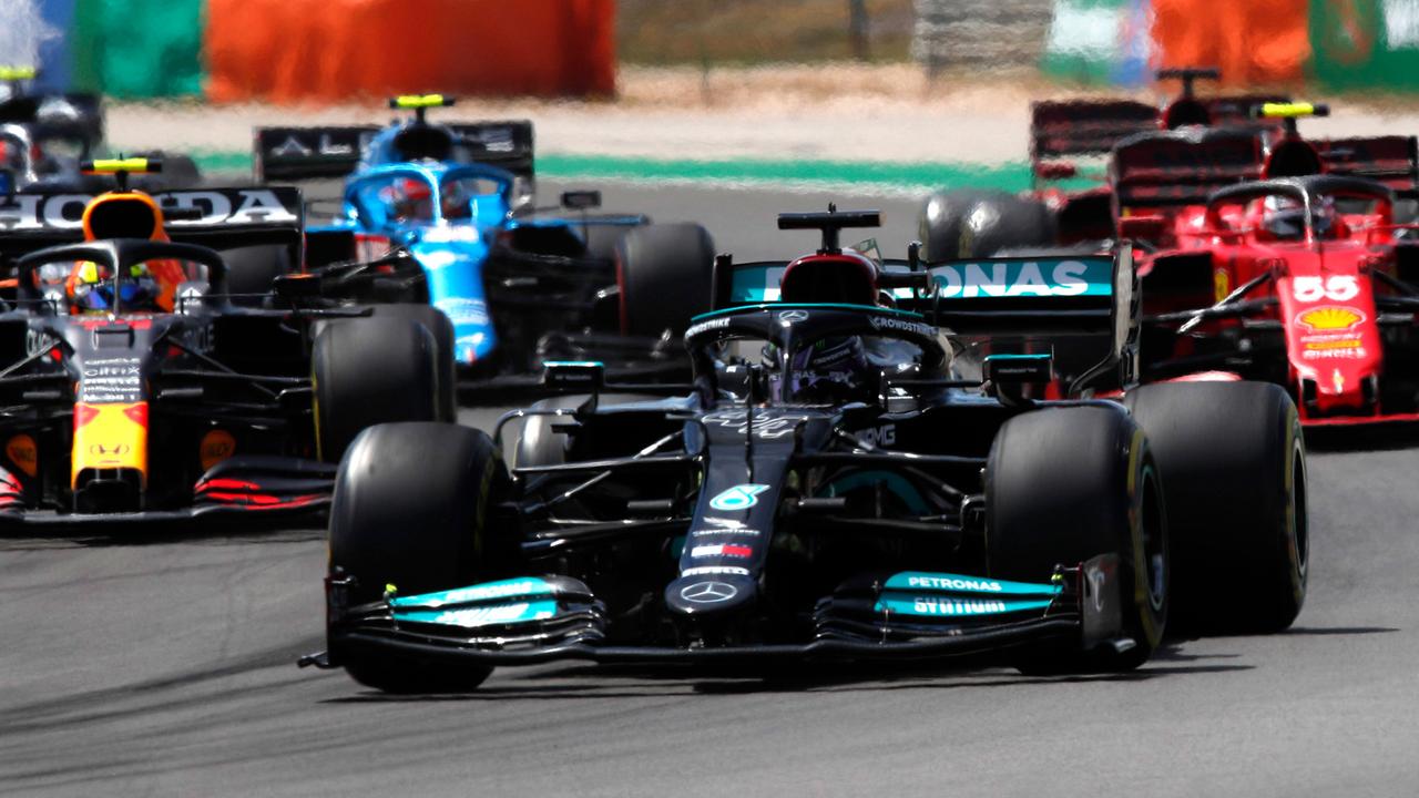 Formel 1: Hamilton gewinnt in Portugal - ZDFheute