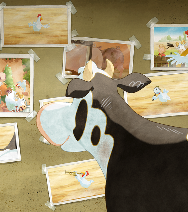 Lieselotte steht vor einer Wand voller Fotos von ihren Freunden.