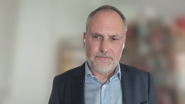 Journalistik-Professor Klaus Meier zugeschaltet ins Studio