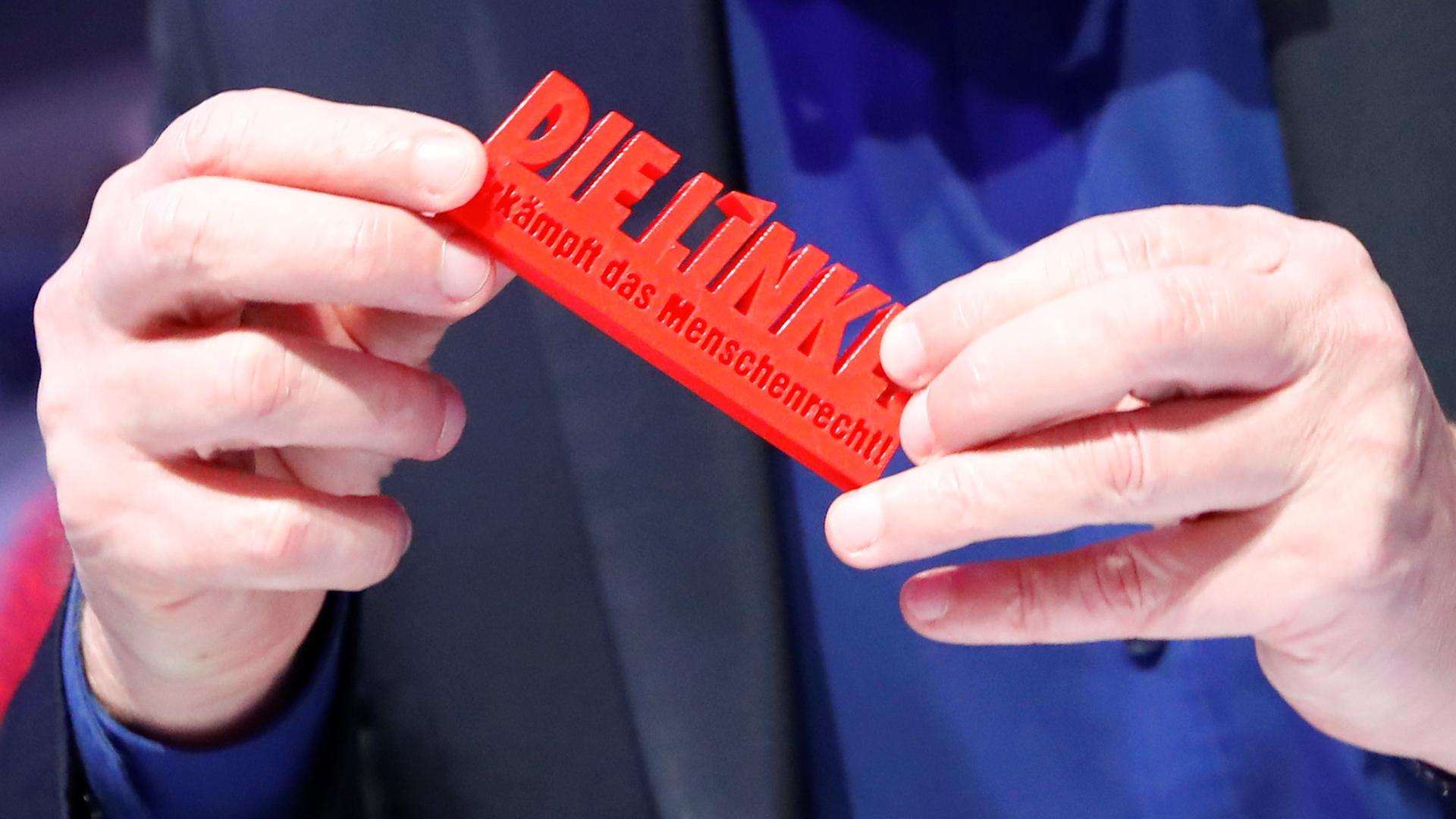Slogan des Bundesparteitags DIE LINKE in Bonn