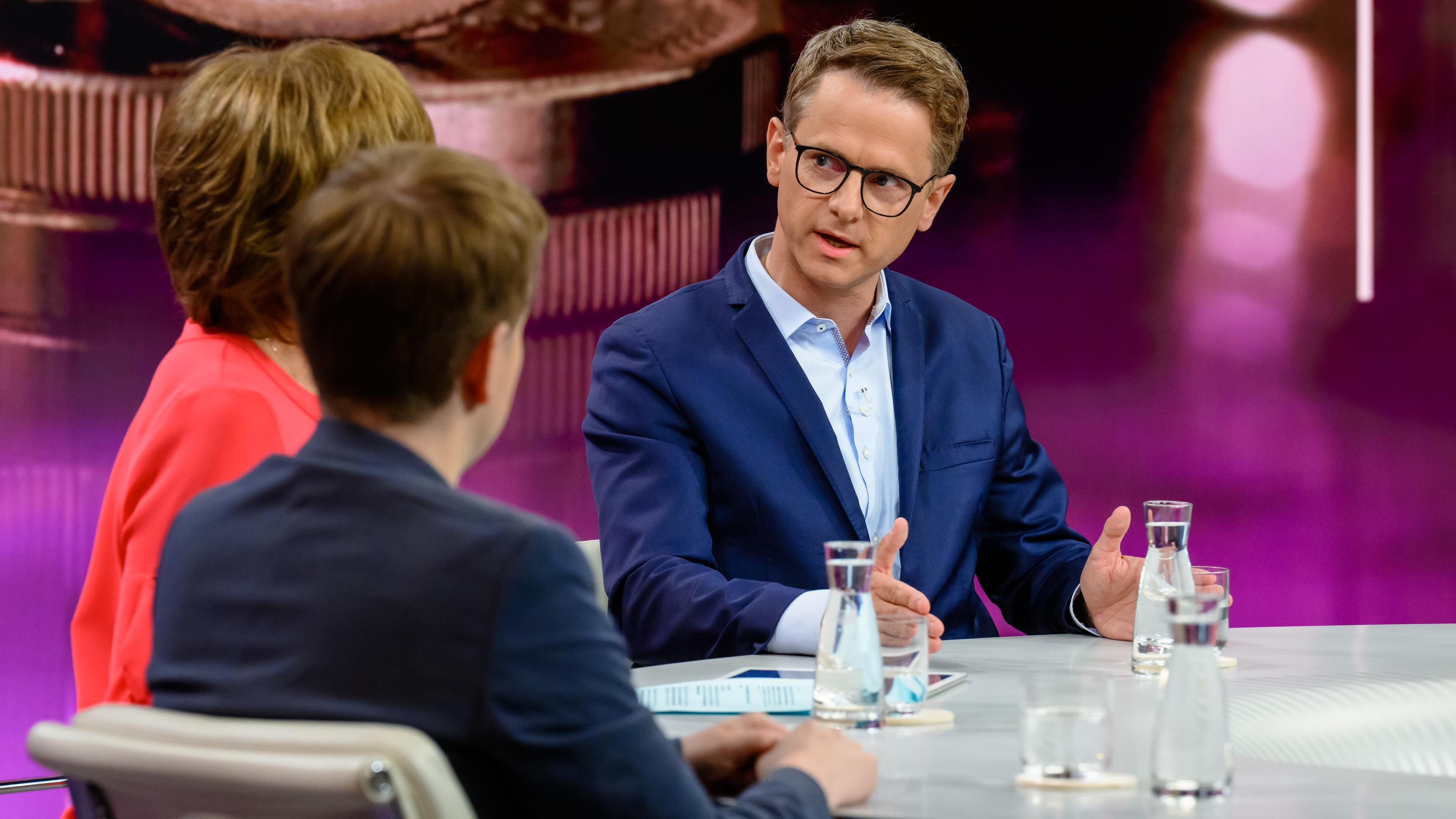 CDU-Politiker Carsten Linnemann zu Gast bei illner.