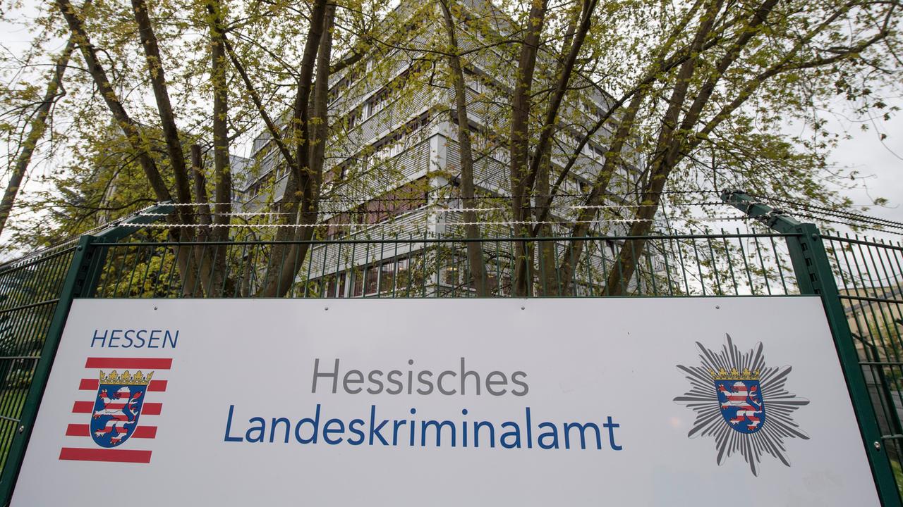 Razzia in Hessen gegen Missbrauchsdarstellungen von Kindern - ZDFheute