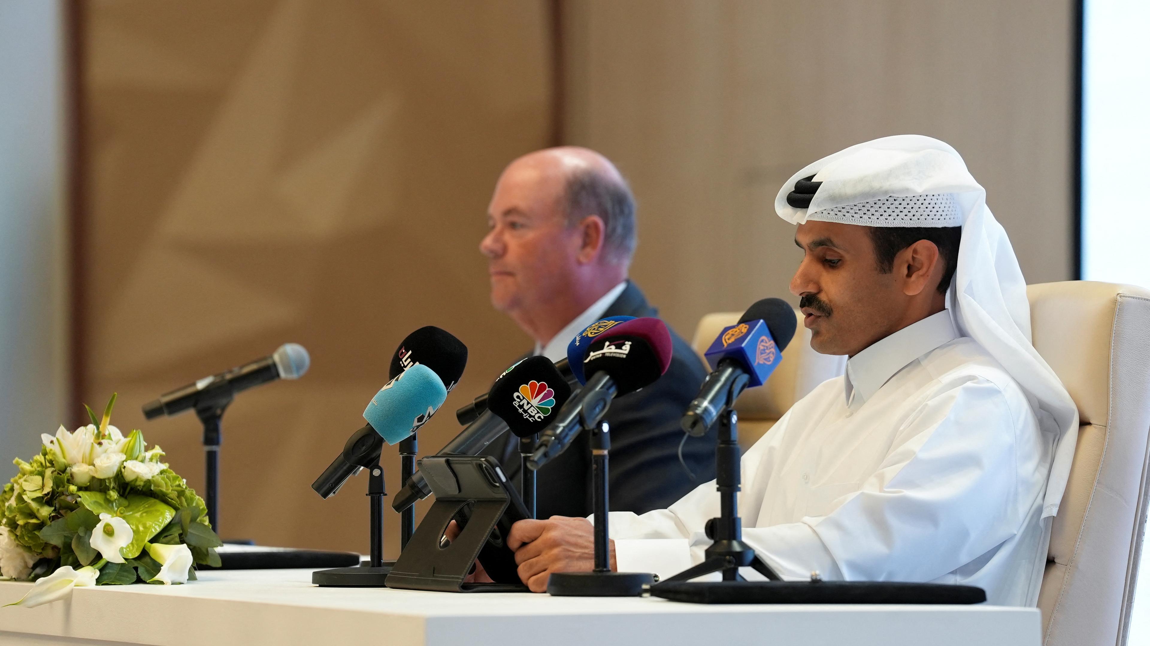 CEO der QuatarEnergy und Katars Energieminister Saad al- Kaabi spricht während einer Pressekonferenz in Doha.