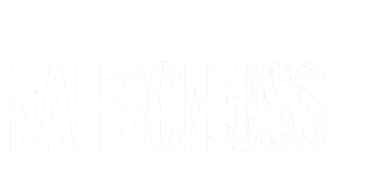 Logo links, Nahschuss