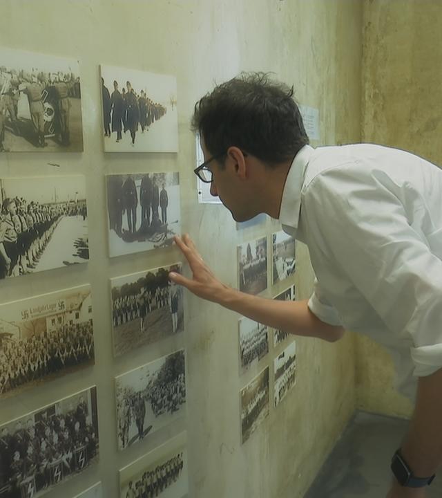 Das Bild zeigt den Journalisten Lorenz Hemicker, der über die Nazi-Vergangenheit seines Großvaters recherchiert.