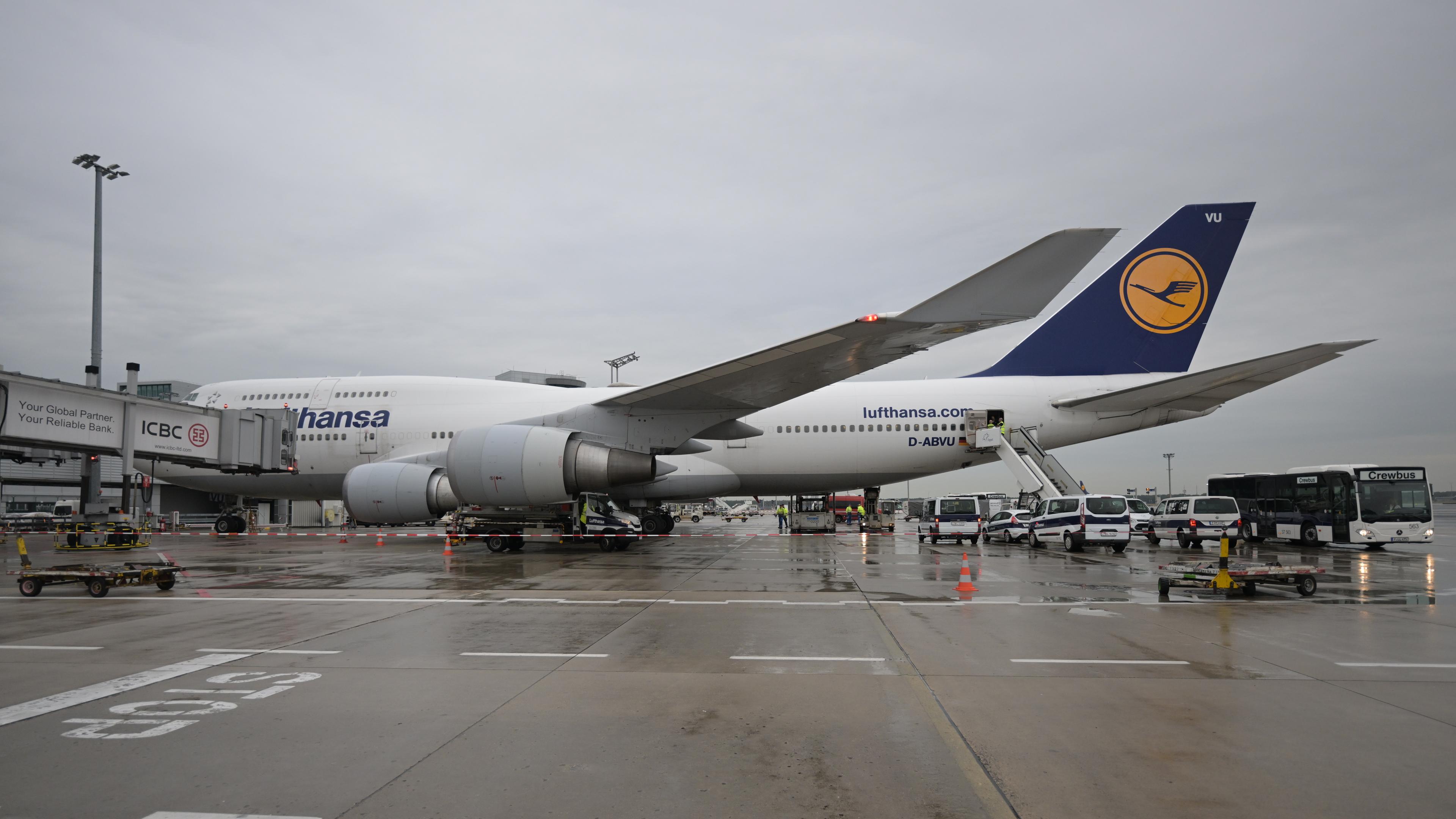 Ein Flugzeug der Lufthansa