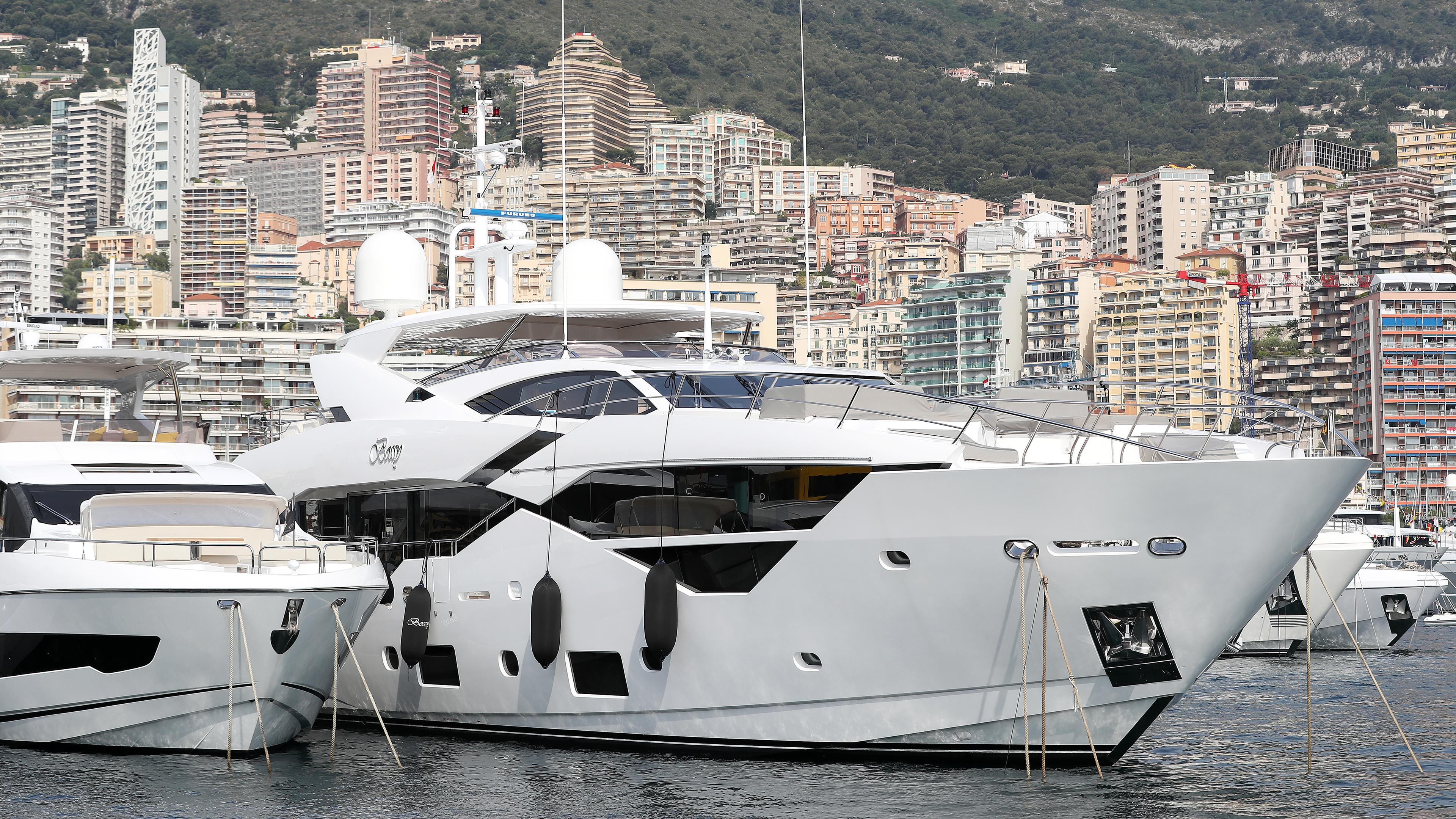 Luxusjachten im Hafen von Monaco, aufgenommen am 25.05.2019