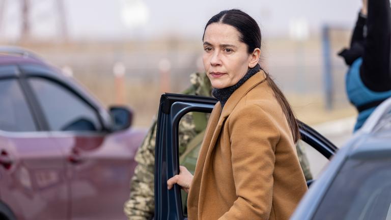 Thearpeutin Lydia (Anastasia Karpenko) steht auch in der zweiten Staffel im Mittelpunkt.