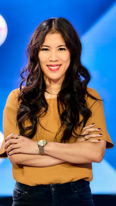 Mai Thi Nguyen-Kim in Studio-Deko