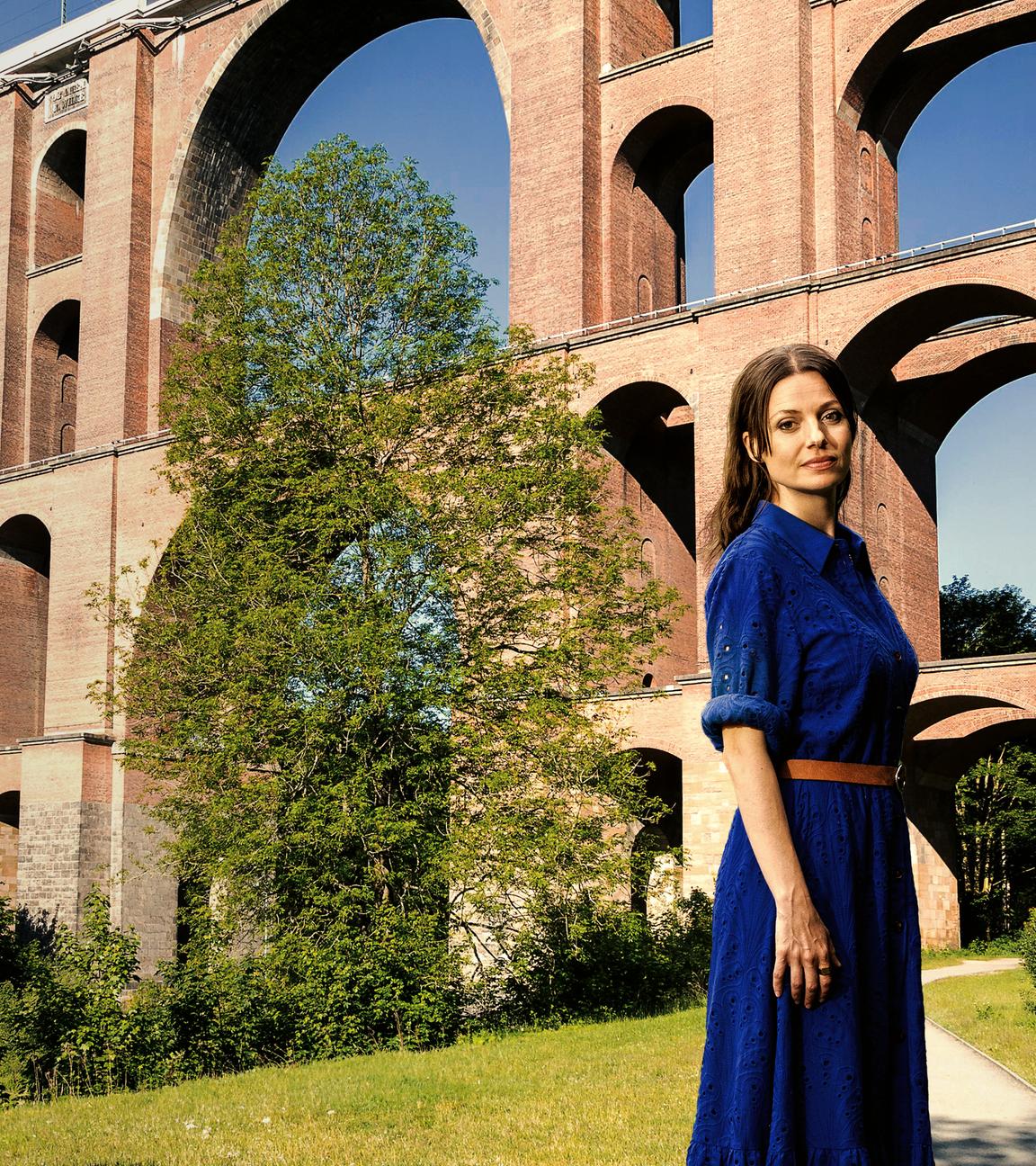 Logo mittig - Mandat für Mai