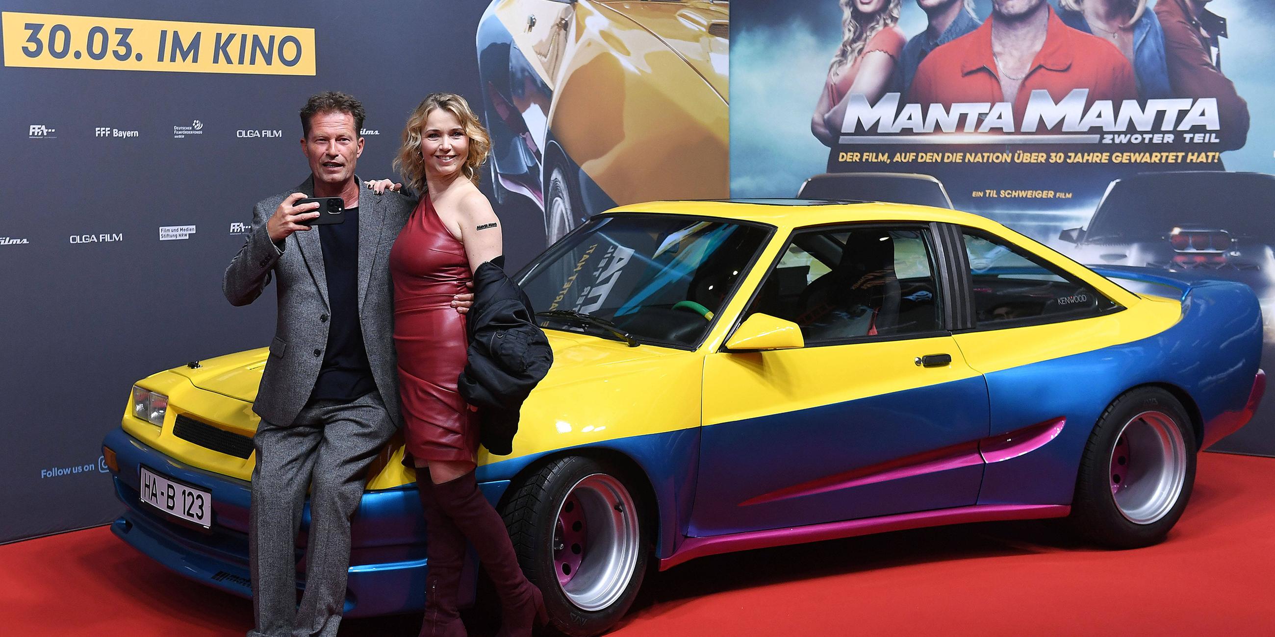 Till Schweiger und Tina Ruland zur Premiere des Films Manta Manta - Zwoter Teil im Cinedom in Köln (März 2023)