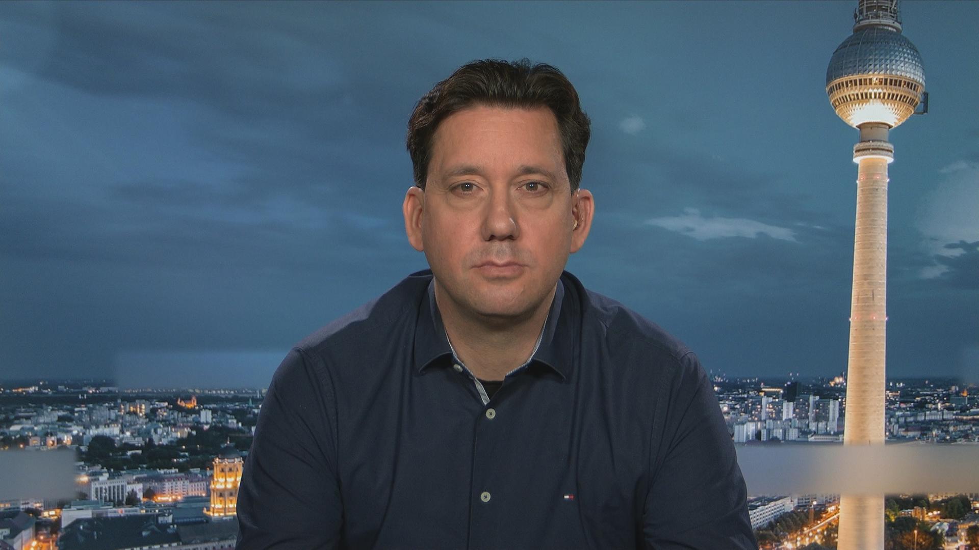 ZDF-Schiedsrichter-Experte Manuel Gräfe.