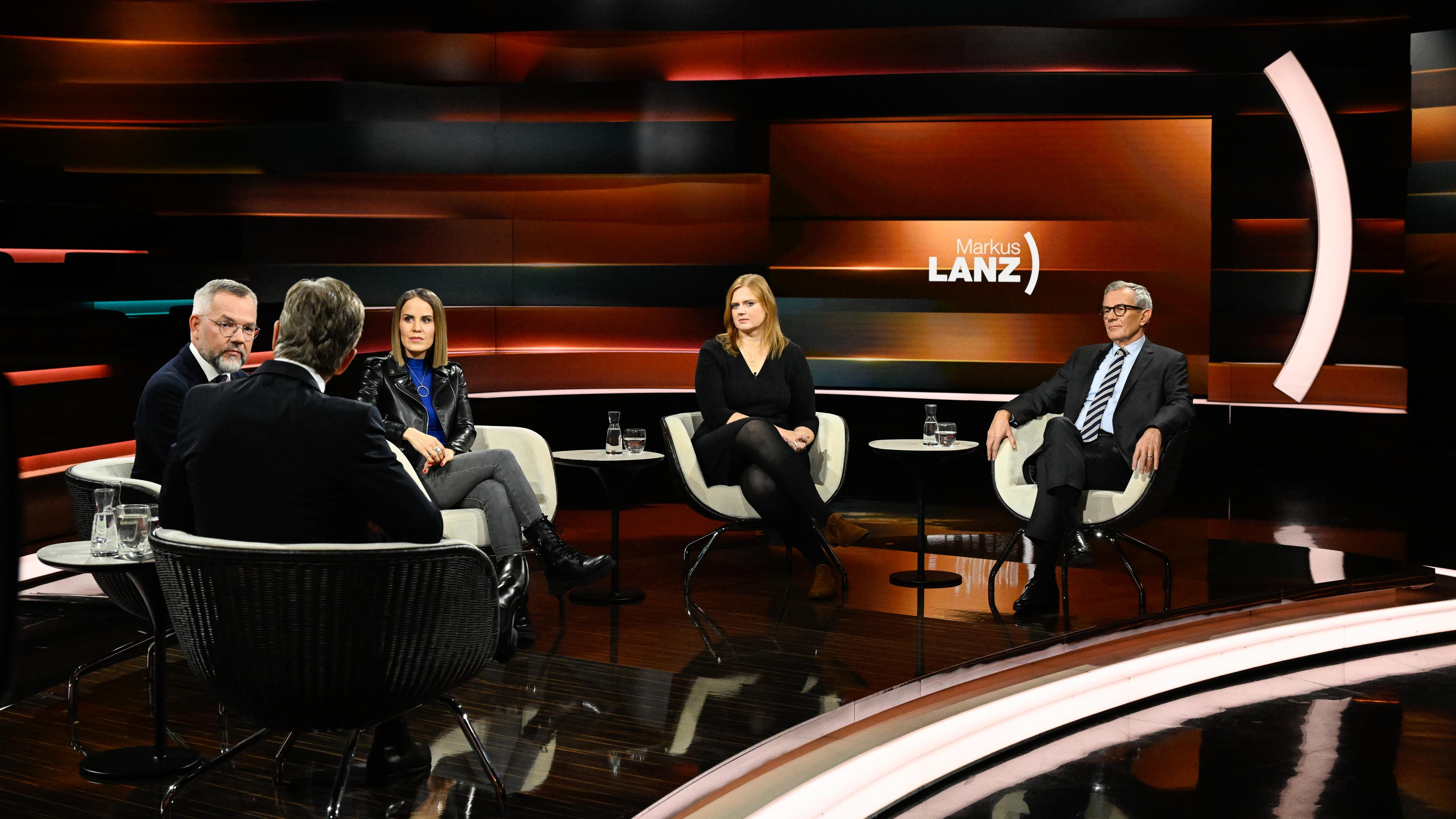 Markus Lanz vom 14. November 2023: Michael Roth, Markus Lanz, Sophia Maier, Rieke Havertz, Andreas Reinicke