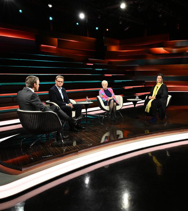 Markus Lanz vom 14. Okotber 2025: Markus Lanz, Carsten Linnemann, Ulrike Herrmann, Efrat Machikawa, Thomas Reichart