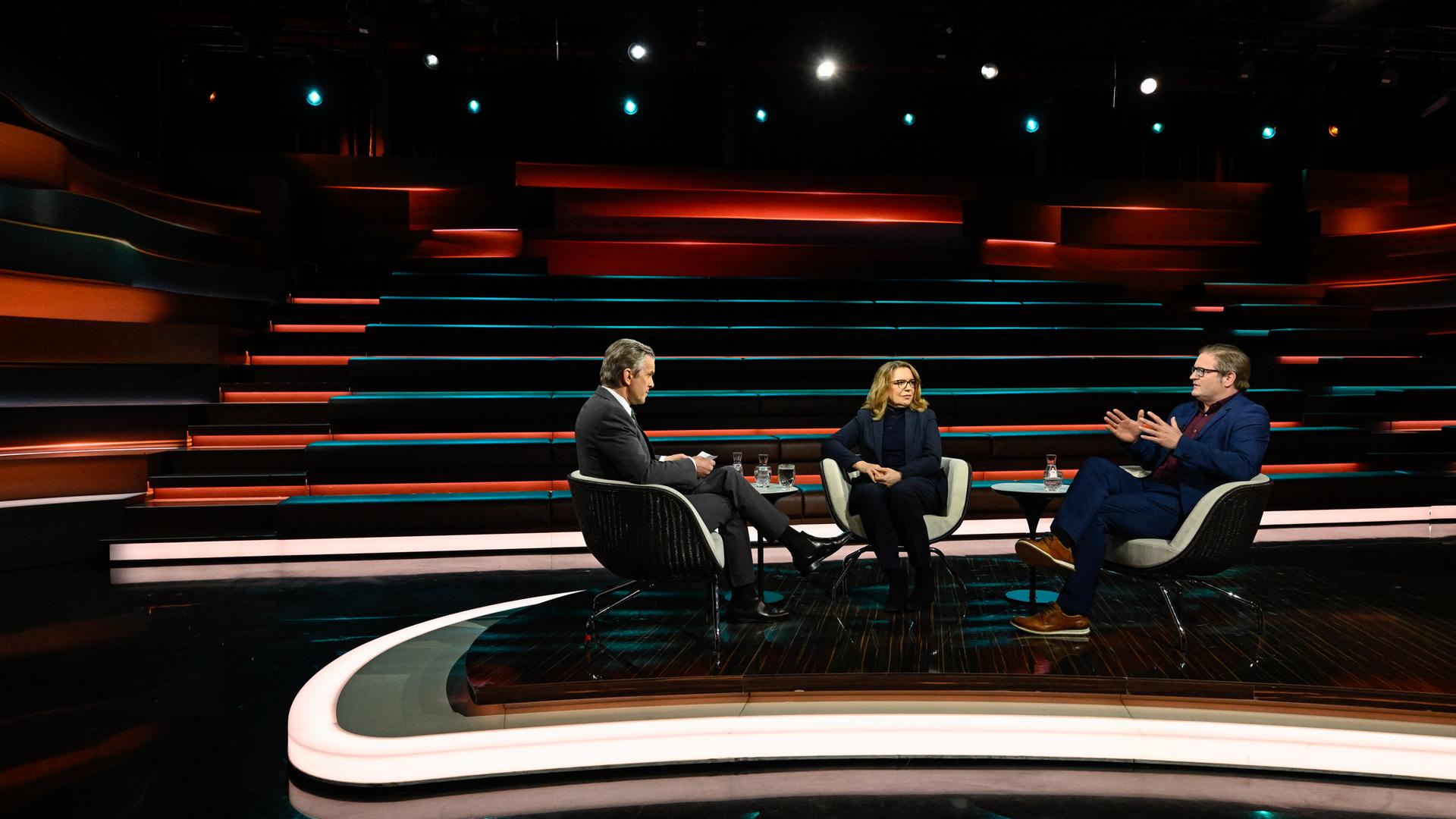 Markus Lanz vom 15. April 2026: Markus Lanz, Claudia Kemfert, Michael Bröcker