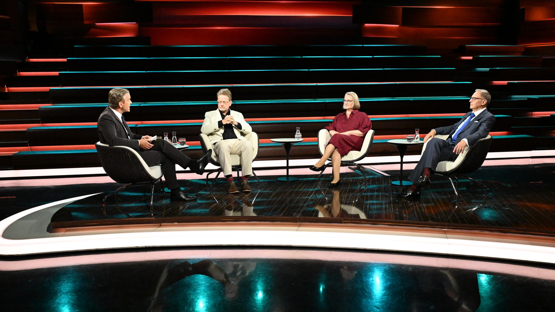 Markus Lanz vom 15. Juli 2026: Markus Lanz, Kai Ambos, Heike Krieger, Matthias Herdegen