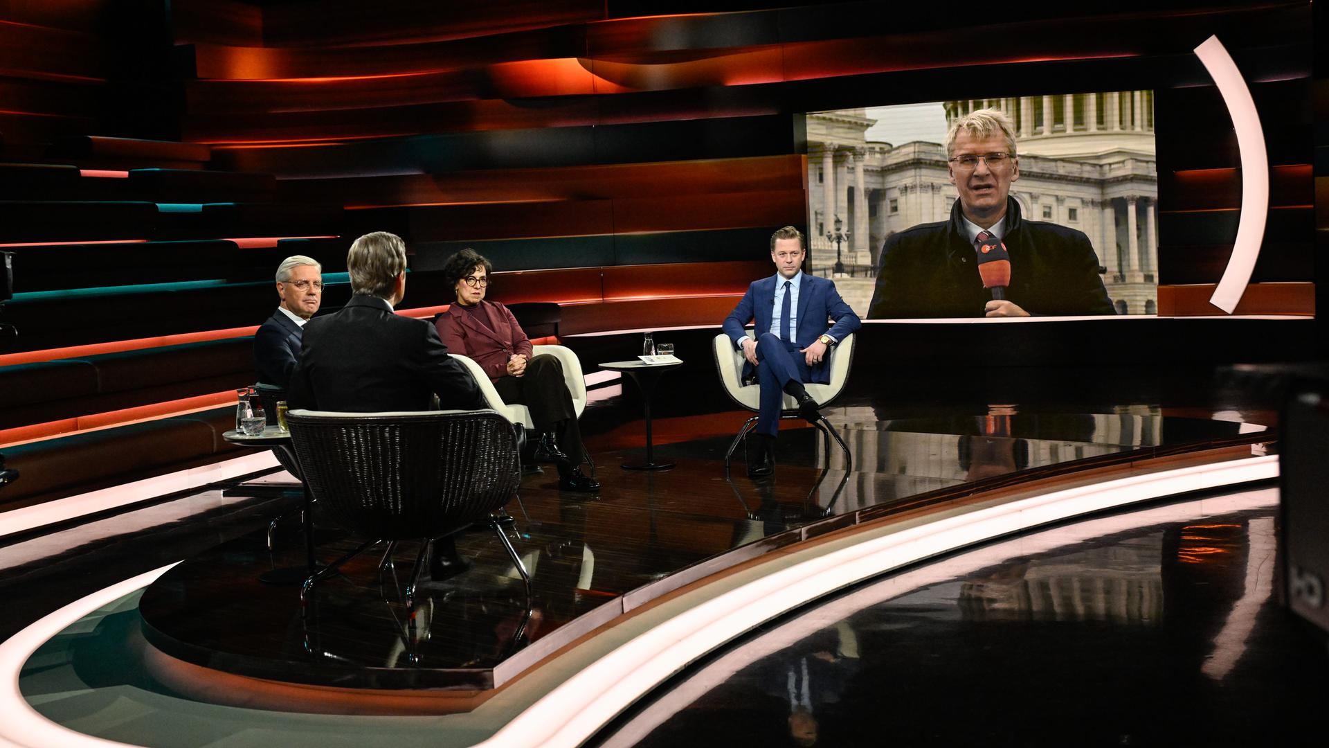 Markus Lanz vom 28. April 2026: Norbert Röttgen, Markus Lanz, Mariam Lau, Helge Fuhst, Elmar Theveßen