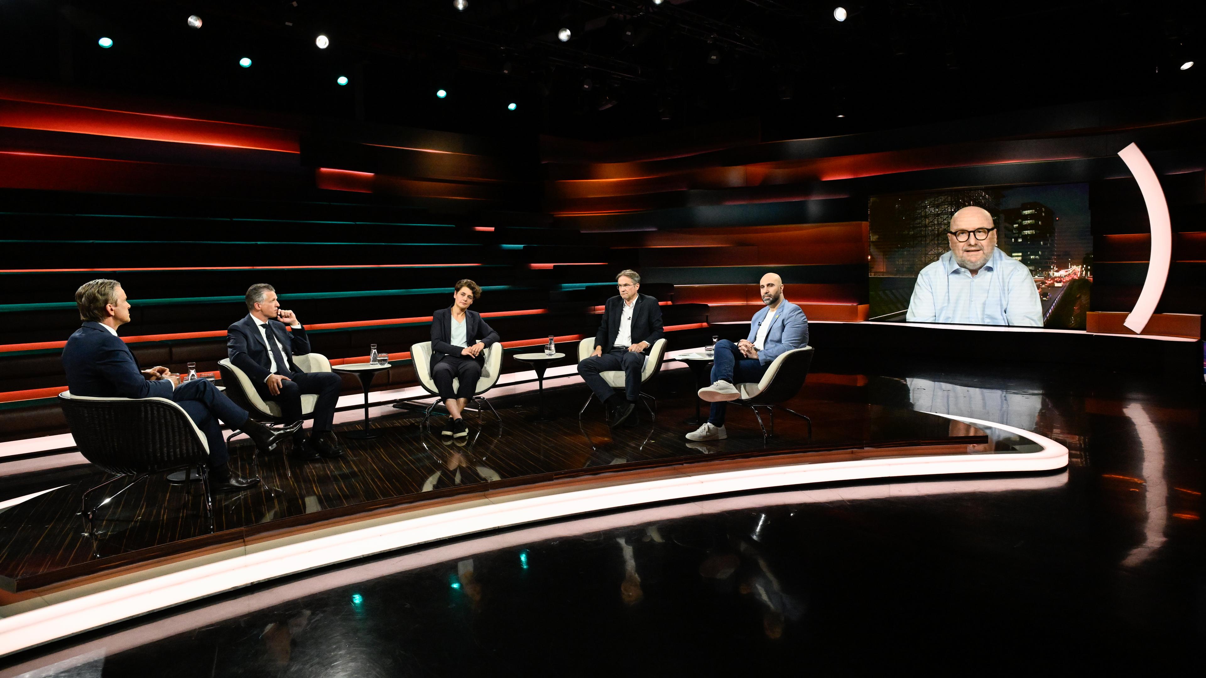 Markus Lanz vom 4. Juni 2024: Markus Lanz, Thorsten Frei, Anna Lehmann, Gerald Knaus, Ahmad Mansour, Ulf Röller (zugeschaltet)