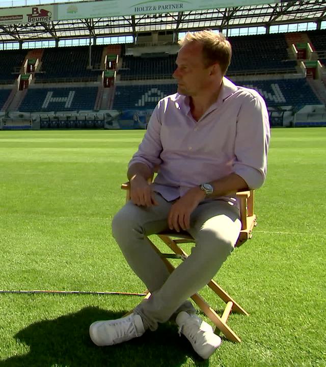 Martin Pieckenhagen im Gespräch mit ZDF-Reporter Thomas Skulski